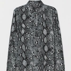 ISO H&M Black Snakeskin Shirt XS/S